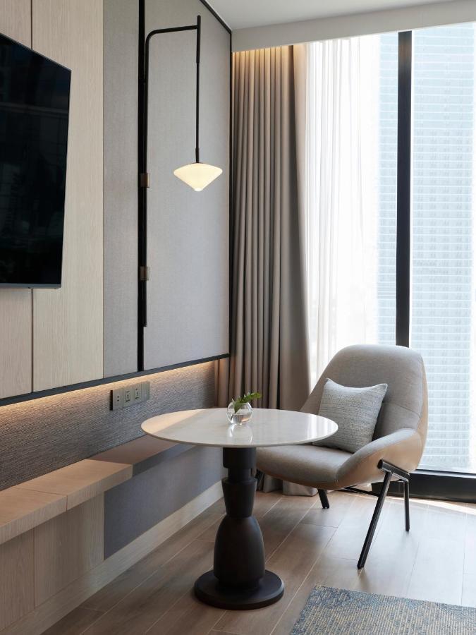 Dusitd2 Samyan Bangkok Hotel Екстериор снимка