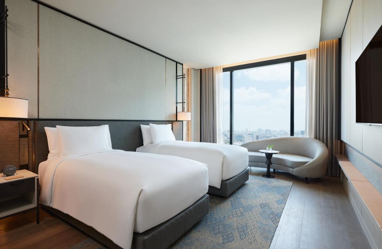 Dusitd2 Samyan Bangkok Hotel Екстериор снимка